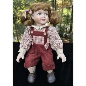 HTF Vintage Porcelain Ponytail Girl Shelf Sitting Nice!